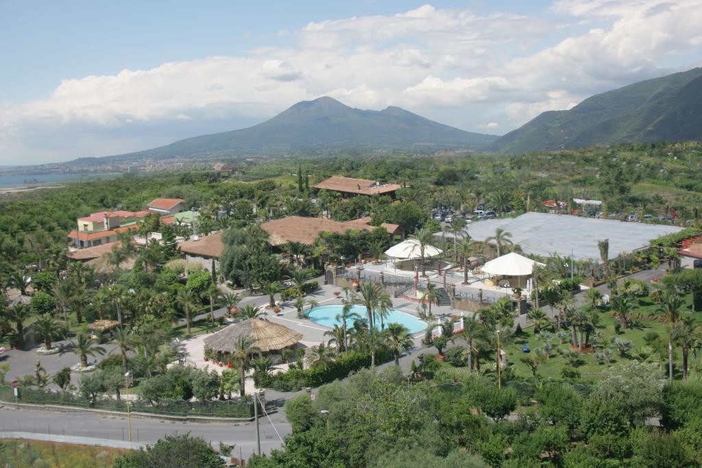 Villa Delle Camelie Gragnano Δωμάτιο φωτογραφία